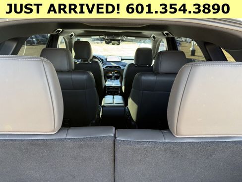Used 2021 MAZDA CX-9 Signature image 8