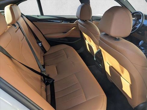 Used 2022 BMW 530i xDrive w/ Convenience Package image 21