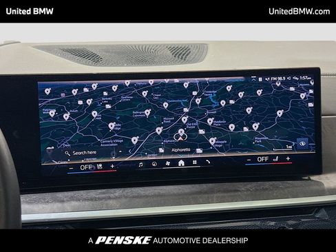 Used 2024 BMW X5 xDrive40i w/ Premium Package AWD/4WD image 10
