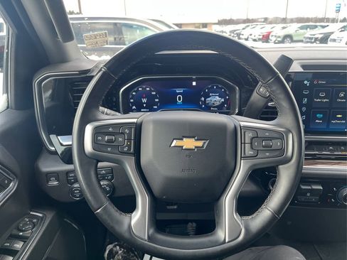 Used 2023 Chevrolet Silverado 1500 LT image 17
