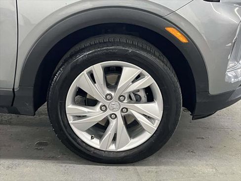 Used 2024 Buick Encore GX Preferred image 9