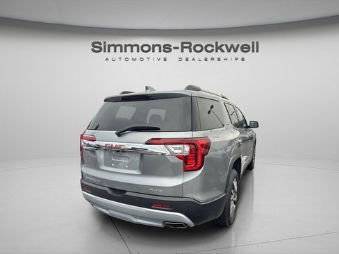 Used 2023 GMC Acadia SLE w/ Driver Convenience Package image 7