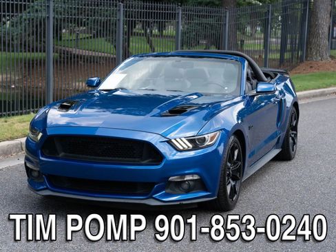 Used 2017 Ford Mustang GT Premium w/ Equipment Group 401A RWD image 11