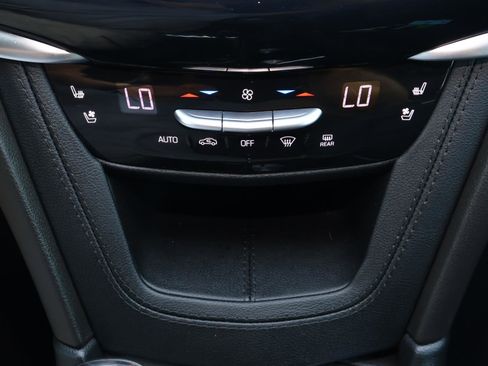 Certified 2024 Cadillac XT6 Sport w/ Technology Package image 34