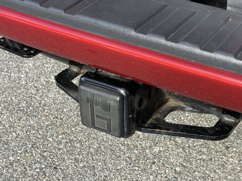 Used 2016 Chevrolet Colorado LT w/ LT Convenience Package image 10