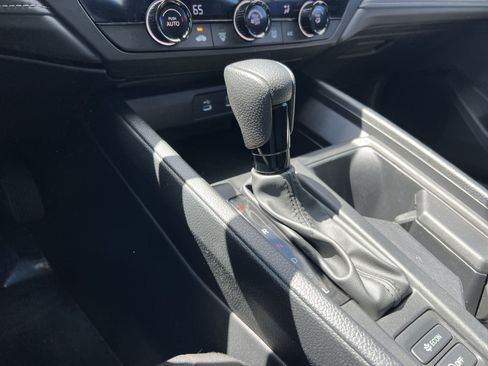 Used 2023 Honda Accord LX image 20