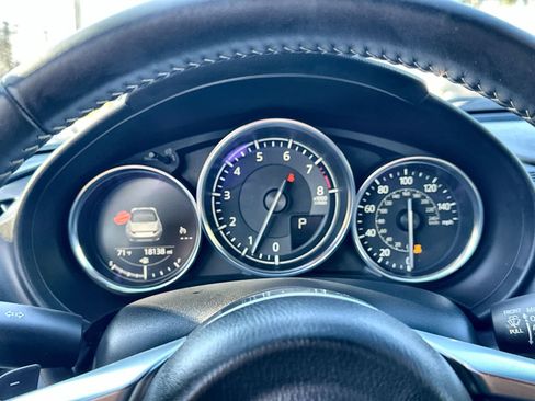 Used 2021 MAZDA MX-5 Miata Grand Touring image 18