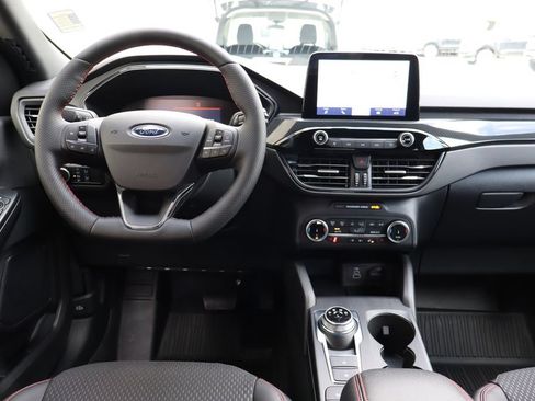 New 2026 Ford Escape ST-Line w/ Cold Weather Package AWD/4WD image 5
