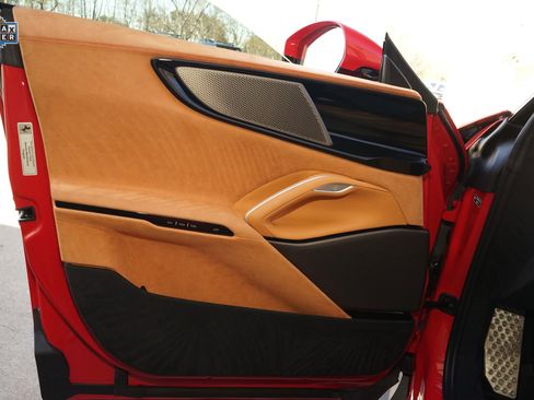 Used 2025 Ferrari Purosangue image 24