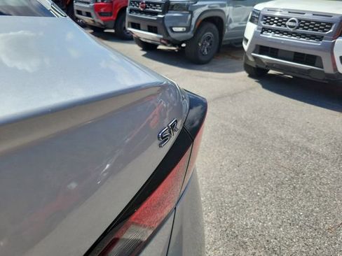 Used 2019 Nissan Altima 2.5 SR w/ SR Premium Package FWD image 7