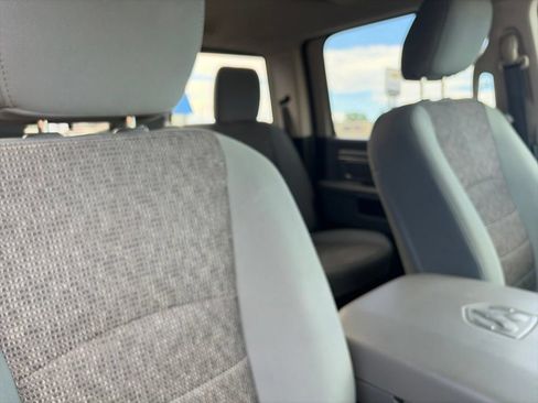 Used 2018 RAM 1500 Big Horn AWD/4WD image 41
