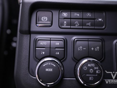 New 2026 Chevrolet Tahoe Premier w/ Sun And Tow Package image 17