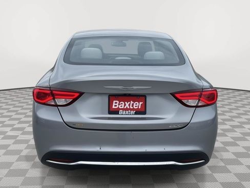 Used 2016 Chrysler 200 Limited FWD image 8