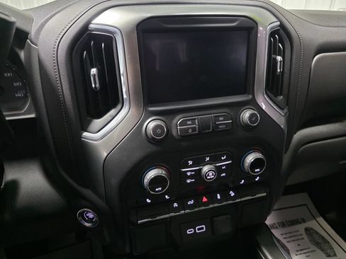 Used 2021 Chevrolet Silverado 1500 RST w/ Z71 Off-Road Package AWD/4WD image 14