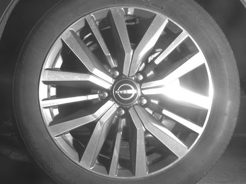 Used 2024 Nissan Kicks SV image 14