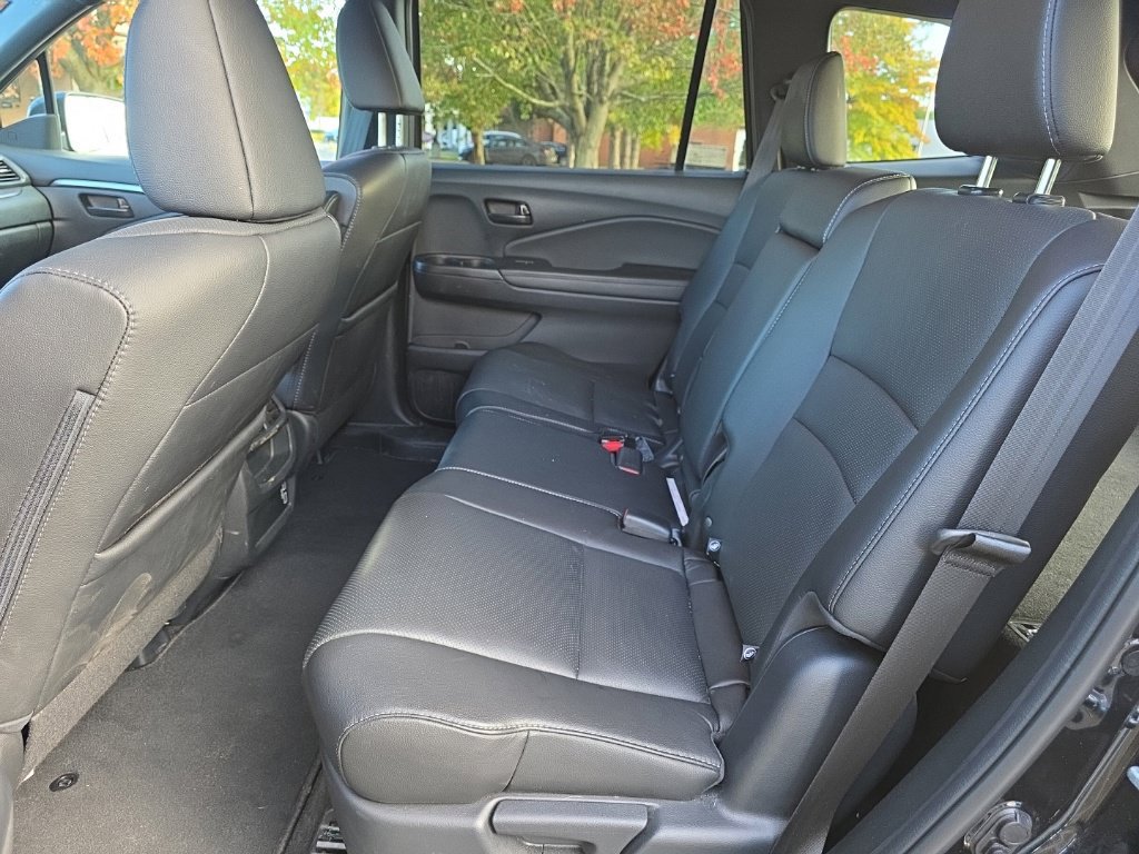 Certified 2023 Honda Passport EX-L image 25