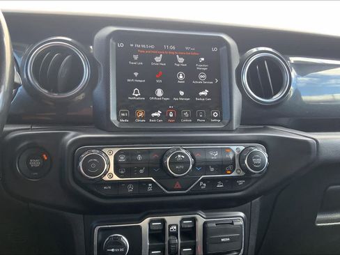 Used 2021 Jeep Wrangler Unlimited Sahara AWD/4WD image 34
