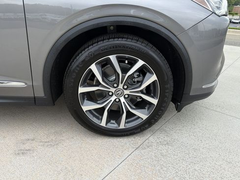 Certified 2023 Acura MDX FWD w/ Technology Package image 13