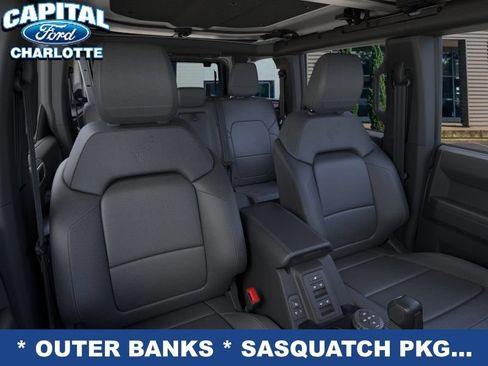 New 2026 Ford Bronco Outer Banks w/ Sasquatch Package AWD/4WD image 12