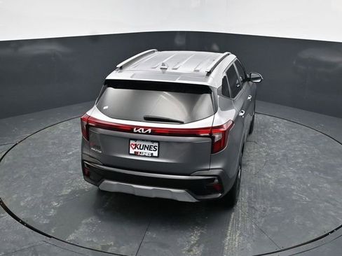 Used 2025 Kia Seltos S image 41