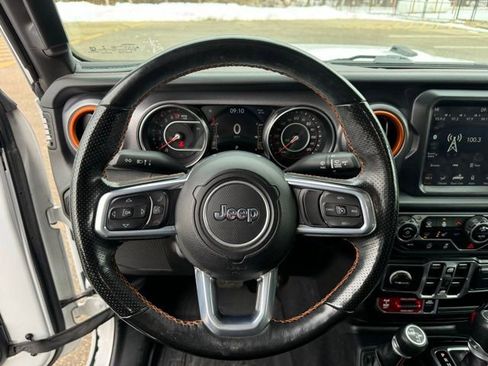 Used 2021 Jeep Gladiator Mojave image 18