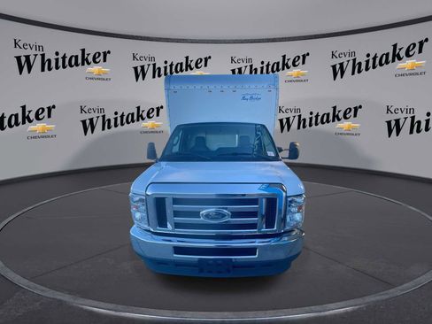 Used 2023 Ford E-350 and Econoline 350 Super Duty w/ Power Windows & Locks Group image 3