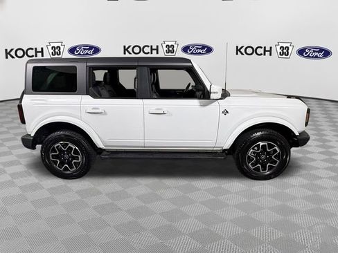 Used 2024 Ford Bronco Outer Banks AWD/4WD image 9