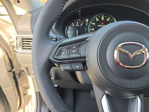 New 2025 MAZDA CX-5 AWD 2.5 S w/ Premium Plus Pkg image 33
