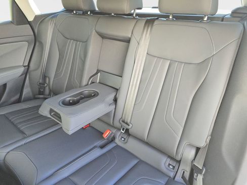 New 2026 Audi Q3 quattro 2.0T image 14