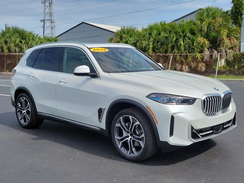 Used 2026 BMW X5 sDrive40i RWD image 2