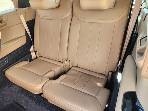 New 2026 Land Rover Range Rover Long Wheelbase SE image 20