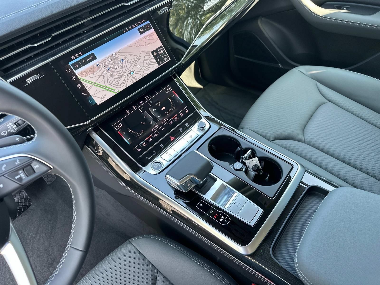 Used 2025 Audi Q7 3.0T Premium Plus w/ Premium Plus Package AWD/4WD image 25