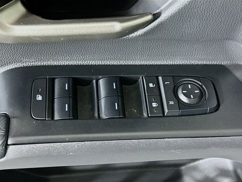 Used 2024 Toyota Tacoma TRD Off-Road AWD/4WD image 14