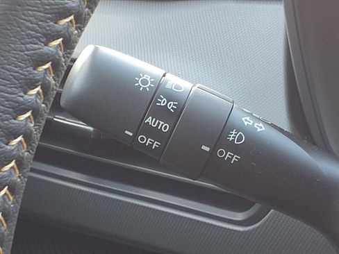 New 2026 Subaru Crosstrek 2.5i Sport AWD/4WD image 13