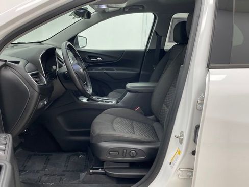 Used 2019 Chevrolet Equinox LT image 9