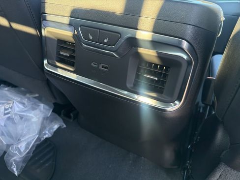 New 2025 Chevrolet Silverado 2500 LTZ w/ LTZ Premium Package image 28