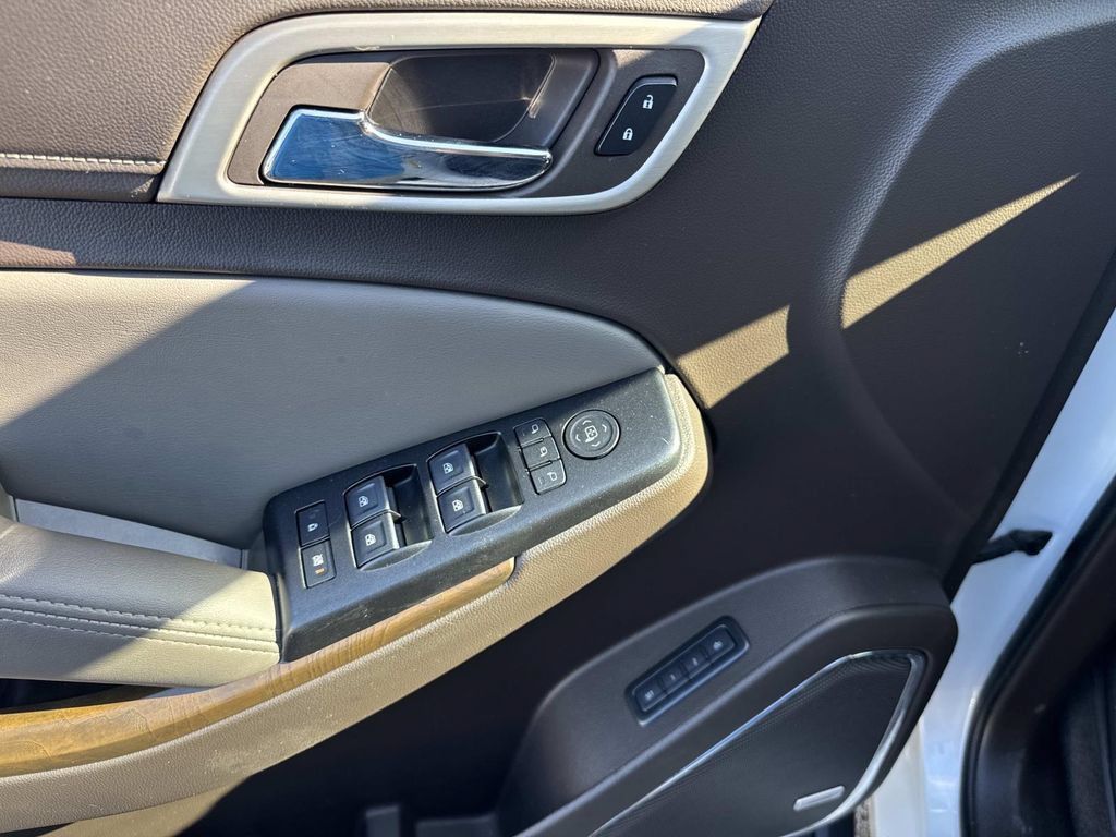 Used 2019 GMC Yukon XL Denali w/ Denali Ultimate Package RWD image 22