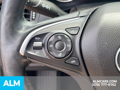 Used 2019 Buick Envision Premium w/ Driver Confidence Package AWD/4WD image 32