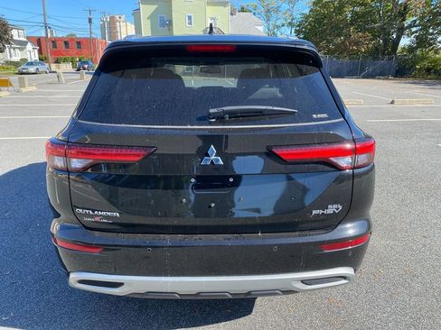 Used 2023 Mitsubishi Outlander SEL image 6