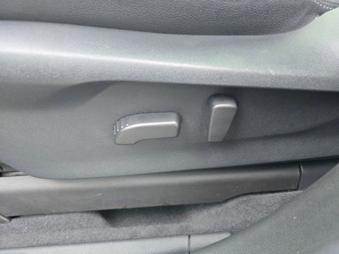 Used 2022 Subaru Ascent Onyx Edition image 27