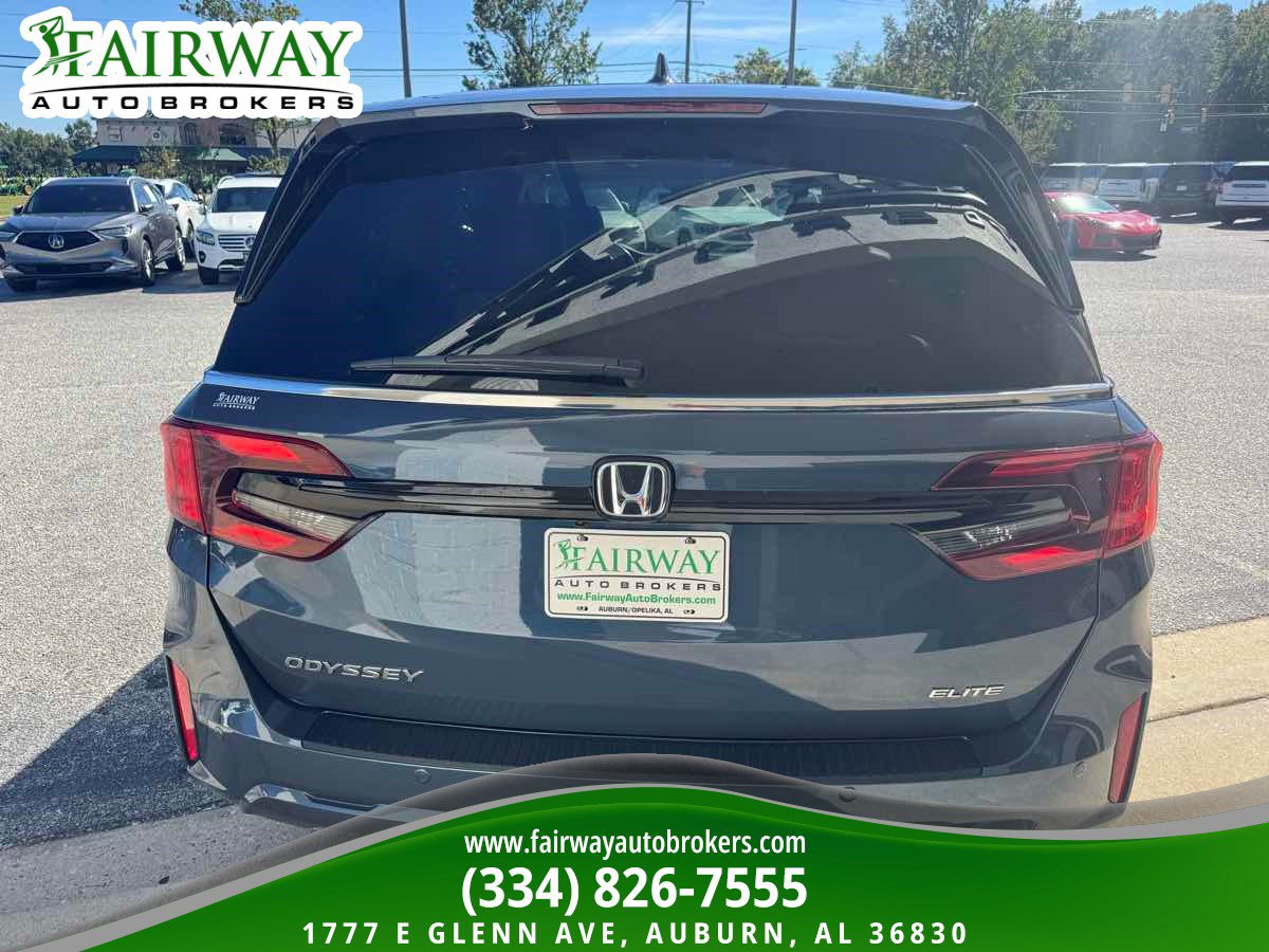 Used 2025 Honda Odyssey Elite image 7