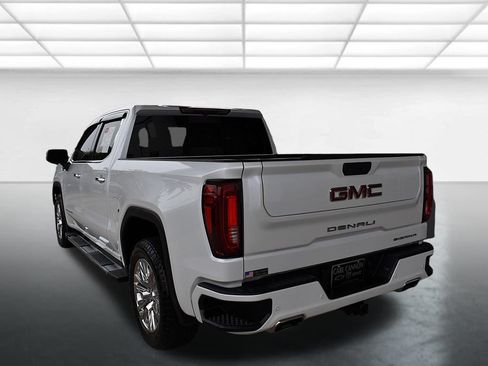 Used 2024 GMC Sierra 1500 Denali AWD/4WD image 9