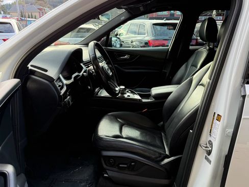Used 2017 Audi Q7 3.0T Premium Plus AWD/4WD image 10