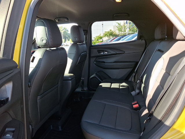 Used 2024 Chevrolet TrailBlazer RS w/ Driver Confidence Package FWD image 10