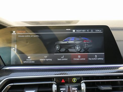 Used 2020 BMW X6 M50i w/ Premium Package image 64