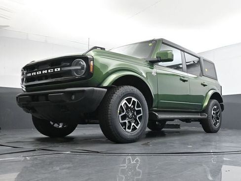 New 2025 Ford Bronco Outer Banks image 26