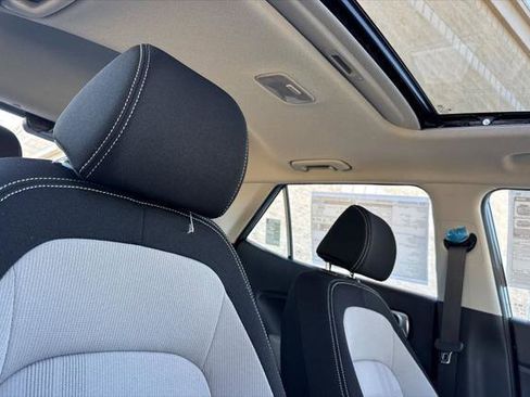 New 2026 Hyundai Venue SEL image 14