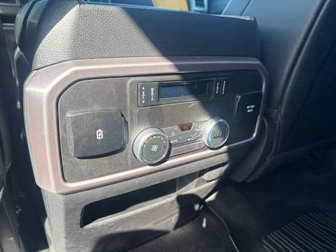 Used 2021 Ford Expedition Platinum AWD/4WD image 9