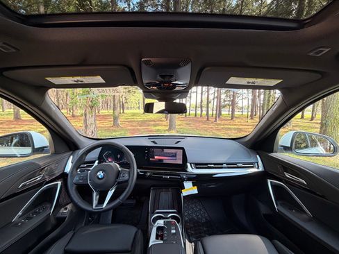 New 2026 BMW X1 xDrive28i w/ Convenience Package AWD/4WD image 2