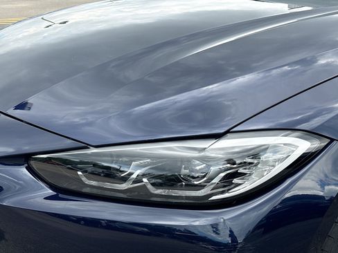 Used 2023 BMW i4 eDrive40 w/ Premium Package RWD image 9
